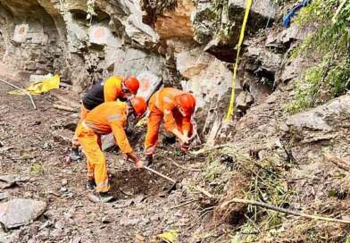 उत्तराखंड : यमुनोत्री पैदल मार्ग पर रेस्क्यू ऑपरेशन हुआ शुरू, कुछ और लोगों के दबे होने की है आशंका