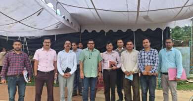 प्रेक्षक प्रदीप कुमार सिंह ने त्रिस्तरीय पंचायत सामान्य निर्वाचन की तैयारियों की समीक्षा की