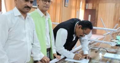बाराकोट: जिला पंचायत फ़र्तोला से भाजपा प्रत्याशी प्रकाश सिंह मेहता के समर्थन में नारायण सिंह फर्त्याल ने लिया नाम वापस