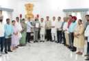 उत्तराखंड प्रदेश कांग्रेस का वृहद प्रतिनिधिमंडल मिला राज्यपाल से, राज्य निर्वाचन आयुक्त को बर्खास्त करने की मांग