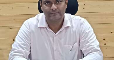 चम्पावत : जिलाधिकारी ने लोगों से की अनावश्यक रात्रिकालीन यात्रा से परहेज़ करने की अपील