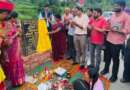 चम्पावत : पालिकाध्यक्ष प्रेमा पांडेय ने छतार में किया पैदल पुल एप्रोच रोड निर्माण कार्य का शिलान्यास