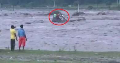 देहरादून में बड़ी घटना, 10 मजदूरों के नदी में बहने की सूचना, 200 छात्रों का रेस्क्यू