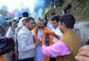 लोहाघाट में आध्यात्मिक गुरु स्वामी प्रेम सुगंध जी महाराज का हुआ भव्य स्वागत