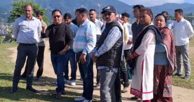 चम्पावत : पर्यटन सचिव गर्ब्याल ने लिया विकास कार्यों की प्रगति का जायज़ा, बाणासुर पैराग्लाइडिंग ज़ोन और गोलज्यू कॉरिडोर पर दिया जोर