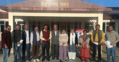 नगेंद्र जोशी के समर्थन में आगे आए कर्मचारी संगठन, निष्पक्ष एवं उच्च स्तरीय जांच की मांग उठाई