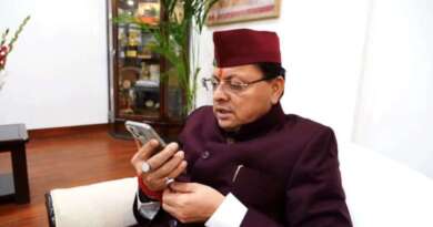 विश्व कप विजेता स्नेह राणा को सीएम धामी ने फोन पर दी बधाई, ₹50 लाख देने की घोषणा