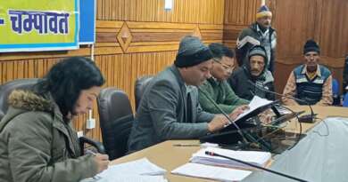 चम्पावत : बीमा क्लेम से लेकर पीड़िता के इलाज तक की समस्या का समाधान कराया