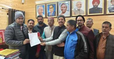 चम्पावत : फसल बीमा क्लेम में भेदभाव से किसानों में नाराज़गी, जांच के आदेश