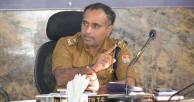 पुलिसकर्मी को तत्काल प्रभाव से किया निलंबित, मुकदमा दर्ज