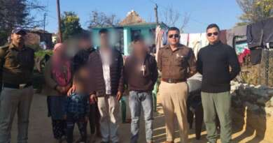 चम्पावत : ‘ऑपरेशन स्माइल’ के तहत 7 वर्ष से गुमशुदा युवक को सकुशल परिजनों से मिलाया