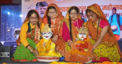 चम्पावत सरस कॉर्बेट महोत्सव 2026 का भव्य समापन, जनसैलाब बना ऐतिहासिक क्षण का साक्षी