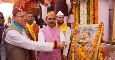 लोहाघाट को मुख्यमंत्री धामी की बड़ी सौगात, रामलीला मैदान से की कई महत्वपूर्ण घोषणाएं