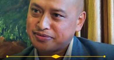 फुटबॉल खेलते समय सांसद को आया हार्ट अटैक, निधन हुआ