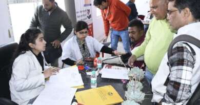 हल्द्वानी मीडिया सेंटर में पत्रकारों के लिए आयोजित किया गया विशेष चिकित्सा एवं स्वास्थ्य शिविर