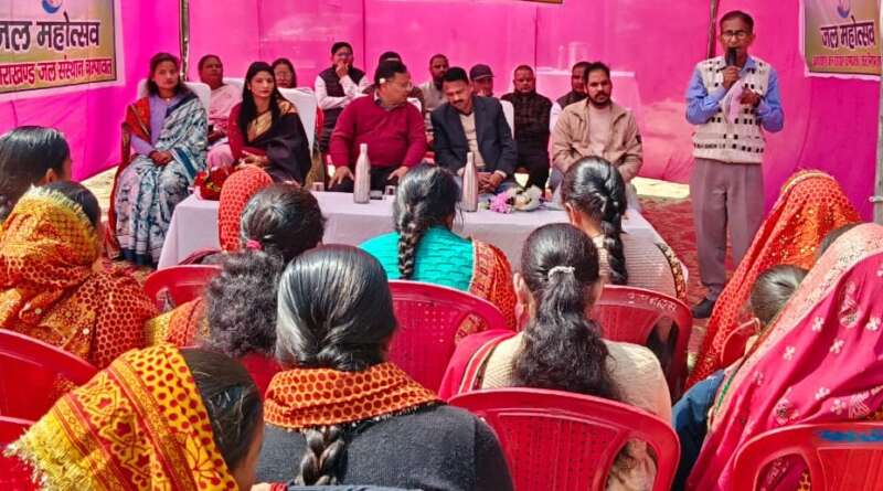 चम्पावत : घटोत्कच मंदिर में हुआ ‘जल महोत्सव’ एवं ‘नीर नारी सम्मान समारोह’ का आयोजन