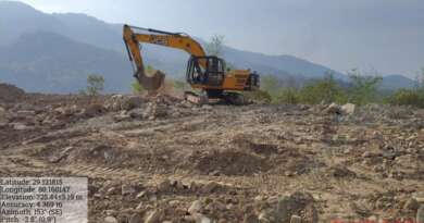 सीएम धामी के निर्देशों पर मां पूर्णागिरि मार्ग से बोल्डर निस्तारण कार्य तेज़ी से जारी