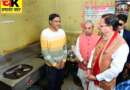 रसोई गैस आपूर्ति का जायजा लेने सीएम धामी पहुंचे रेस्टोरेंट