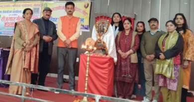 लोहाघाट में खुले रोजगार के नए द्वार, एक दिवसीय मेले में 93 युवाओं का मौके पर हुआ चयन