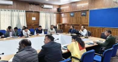 टनकपुर से घाट तक सड़क की राइडिंग क्वालिटी बेहतर करने पर जोर, चम्पावत बाईपास कार्य में तेजी के निर्देश