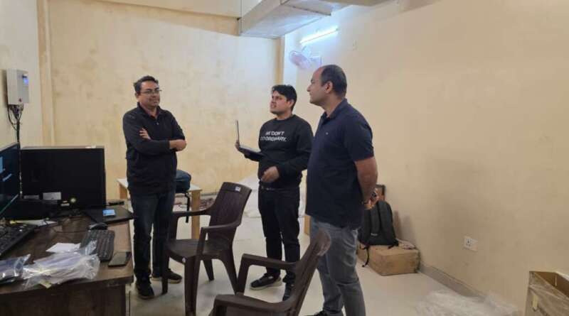 चम्पावत जिला अस्पताल में MRI मशीन स्थापना का कार्य अंतिम चरण में, जिलाधिकारी ने किया निरीक्षण