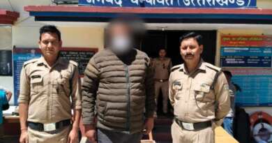 लोहाघाट : DRINK & DRIVE में चालक गिरफ्तार, वाहन सीज