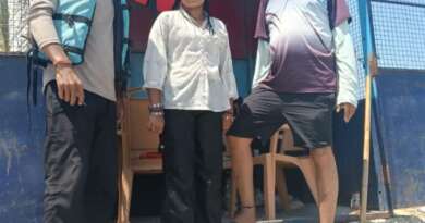 शारदा घाट पर डूबने लगे दो श्रद्धालुओं को जल पुलिस ने सकुशल बचाया