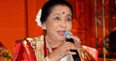 दिग्गज गायिका आशा भोसले का 92 साल की उम्र में निधन, सोमवार को होगा अंतिम संस्कार