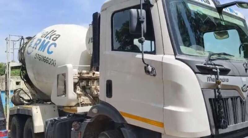 रुड़की में सड़क हादसा, ट्रक ने बाइक सवारों को कुचला, तीन लड़कों की मौत