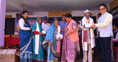 चम्पावत : फूंगर स्कूल में आयोजित हुआ स्व. दीपा जोशी वार्षिक प्रतियोगिता का पुरस्कार वितरण समारोह