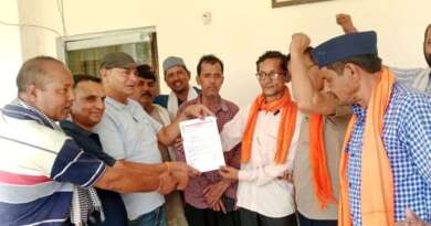 टनकपुर : रोडवेज संविदा विशेष श्रेणी कर्मचारी संगठन का धरना शुरू