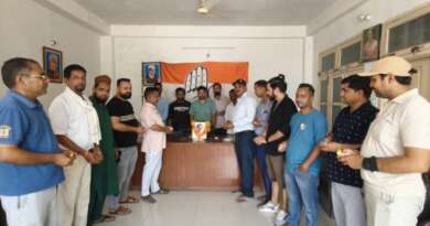 पूर्व प्रधानमंत्री स्व. राजीव गांधी की पुण्यतिथि पर उनका भावपूर्ण स्मरण करते हुए श्रद्धा सुमन किये अर्पित