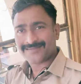 तीन दिनों से लापता चल रहा था पुलिसकर्मी, मछोड़ के पास गहरी खाई में मिला शव और वाहन