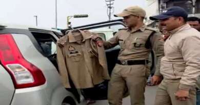 युवक को पिता की पुलिस वर्दी का रौब दिखाना पड़ा भारी, वाहन किया सीज