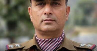 ऋषिकेश में दर्दनाक सड़क हादसा: खाई में गिरी चौकी प्रभारी की स्कॉर्पियो, विनोद शर्मा का निधन
