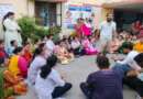 बनबसा में नाबालिग से छेड़छाड़ मामले में गरमाया माहौल, विभिन्न संगठनों ने थाने का घेराव कर की कार्रवाई की मांग