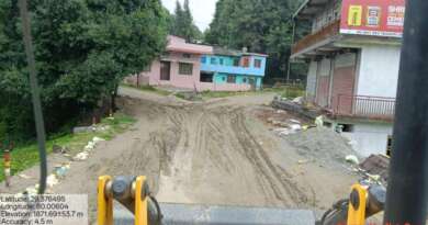 चम्पावत में वर्षा से बाधित मार्ग हुए बहाल, सभी सड़कों पर यातायात सामान्य