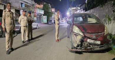 रुद्रपुर : एयरबैग खुलने के बाद भी नहीं बच सके बार संचालक; परिजन बोले- हत्या है