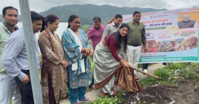 चम्पावत में ‘VB-G RAM G’ योजना का शुभारंभ, ब्लाक प्रमुख ने किया गौशाला का शिलान्यास