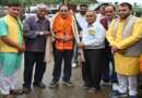 गुमदेश क्षेत्र में डिग्री कॉलेज, पेयजल योजना और मोटर मार्ग निर्माण की उठी मांग, संघर्ष समिति ने सौंपा ज्ञापन
