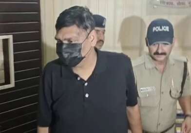 देहरादून में फर्जी IPS गिरफ्तार: रिटायर्ड अधिकारी के बेटे ने वर्दी और फर्जी आईडी के दम पर लाखों की ठगी की
