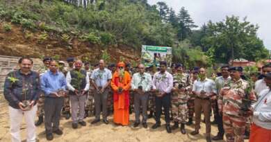हरेला महोत्सव: मानेश्वर महादेव मंदिर परिसर में आईटीबीपी ने किया वृहद वृक्षारोपण, डीएम समेत कई गणमान्य रहे मौजूद