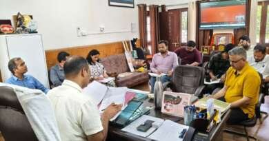 चम्पावत : कोई भी पात्र मतदाता मतदाता सूची से न हो बाहर: जिलाधिकारी