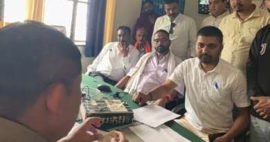 हल्द्वानी मंच शुद्धिकरण मामले में चम्पावत में भी गरमाई सियासत, कांग्रेस ने भाजपा प्रदेश अध्यक्ष के खिलाफ दी तहरीर