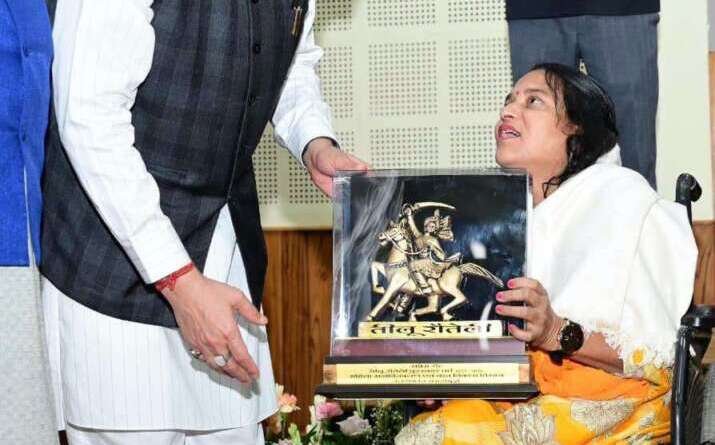 तीलू रौतेली पुरस्कार की राशि बढ़ी, अब मिलेंगे ₹75 हजार; उत्तराखंड की 13 महिलाओं को मिला सम्मान