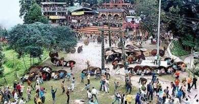 देवीधुरा में 23 अगस्त से शुरू होगा ऐतिहासिक बग्वाल मेला, डीएम ने व्यवस्थाएं दुरुस्त करने के दिए निर्देश