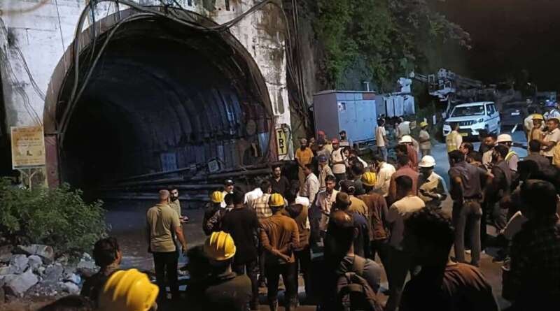 चमोली में निर्माणाधीन THDC टनल में मलबा और पानी घुसा, 18-19 लोगों के फंसे होने की सूचना; 16 सुरक्षित रेस्क्यू