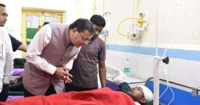 मायापुर टनल हादसे के बाद घटनास्थल पहुंचे सीएम धामी, रेस्क्यू ऑपरेशन का लिया जायजा