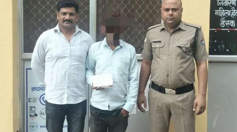 टनकपुर में 9.63 ग्राम स्मैक के साथ आरोपी गिरफ्तार, तस्करी में प्रयुक्त बाइक भी बरामद
