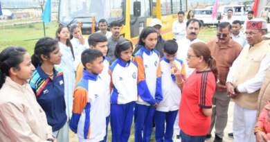 खेल मंत्री रेखा आर्या ने किया लोहाघाट महिला स्पोर्ट्स कॉलेज का निरीक्षण